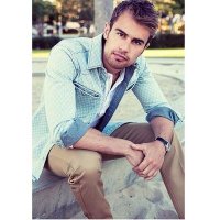 theo (@theorpgt) 's Twitter Profile