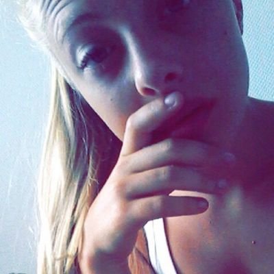 25 juni '96   ♡ verpleegkundige in opleiding  ♡  music is my drug♥