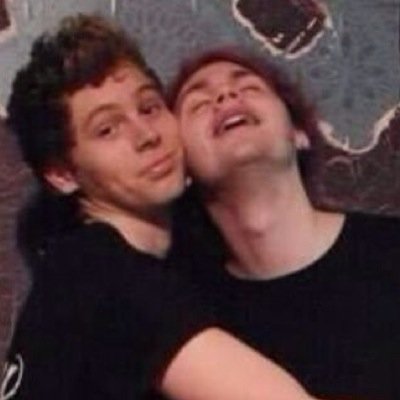 @Michael5SOS @Luke5SOS ❤️❤️ Fu .. I love you ❤️