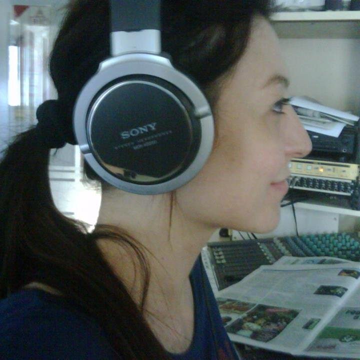 CelesteYanibeli's profile picture. Locutora Nacional. Vivo en Tandil. Trabajo en Abc Hoy Radio / Trabajé en Radio Uno ( Ideas del Sur) / Ranking 40 La 97 (MDQ). Amo Meditar. Tana