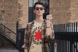 HollyGreyChance's profile picture. alone as an Enchancer in the real world