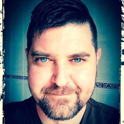 Slanghattingh's profile picture. Ex photo-journalist, current owner/designer at Style Crocodile.