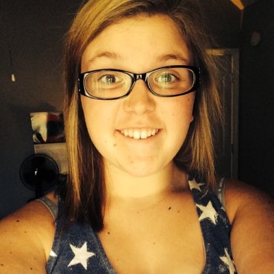 autumnloving2's profile picture. Senior at BHS  southern belle