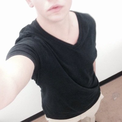 100% homosexual