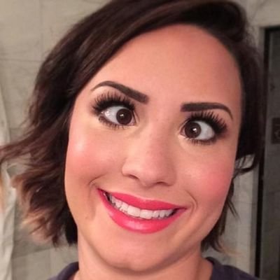 #votedemilovato fc: deemiismine
