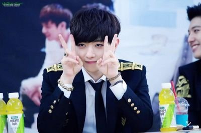 ♛ Raybot (레이) | ผมชวนคุยไม่เก่งนะครับ | real : @soccer4065