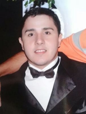 rohbellem's profile picture. Não há que ter vergonha de preferir a felicidade.