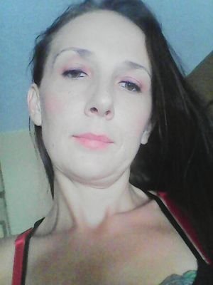 YoungKorina's profile picture. 