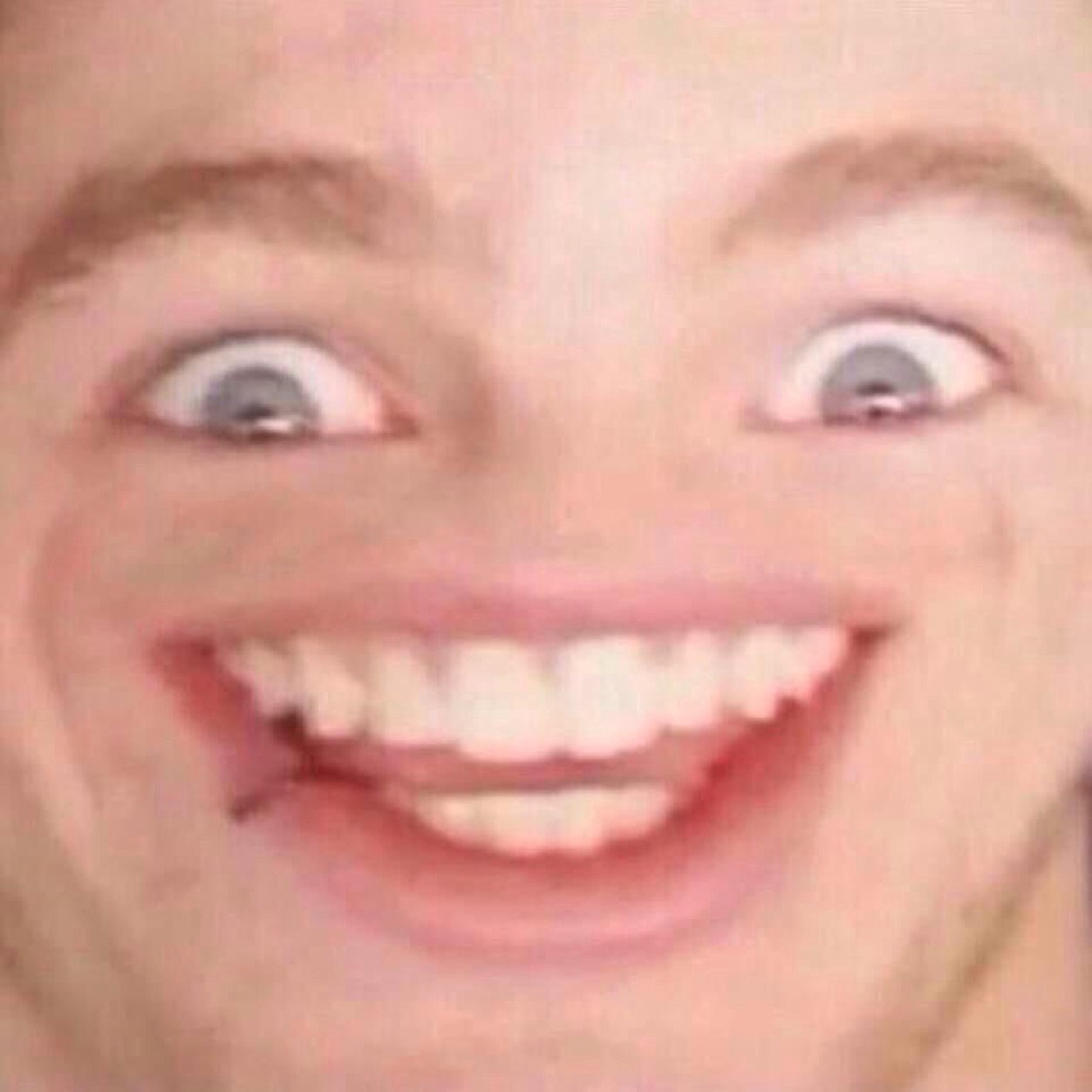 @HemmoHoranHug