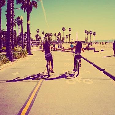 Hi we are two girls from Czech Republic :)