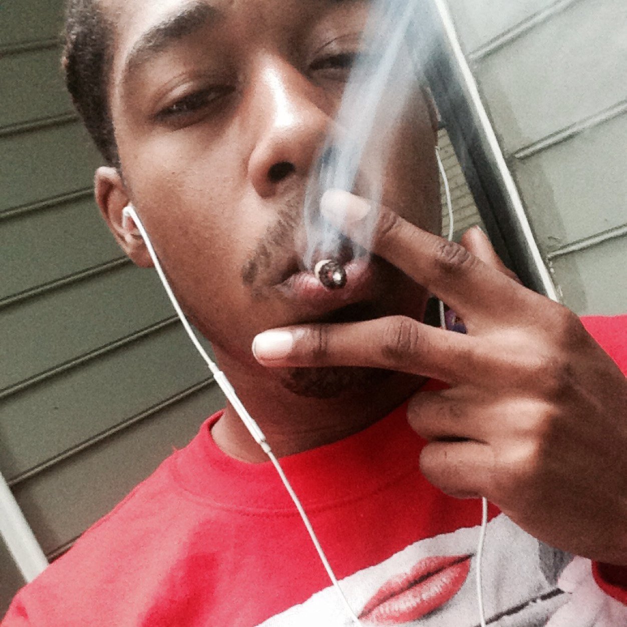 Overachieferr_'s profile picture. There's a thin line between me & love⛽️