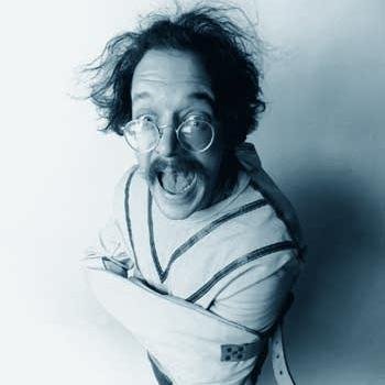 0800Disociado's profile picture. Si aun piensas que Guaidó recuperó Citgo para el pueblo y crees que la gasolina Iraní contiene nanochips, llama al 0800-disociado