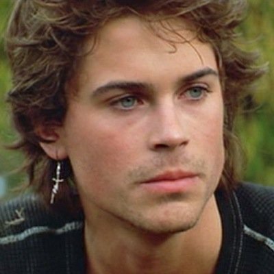 a_rookwood's profile picture. 16 slytherin. Loner. Looking for work