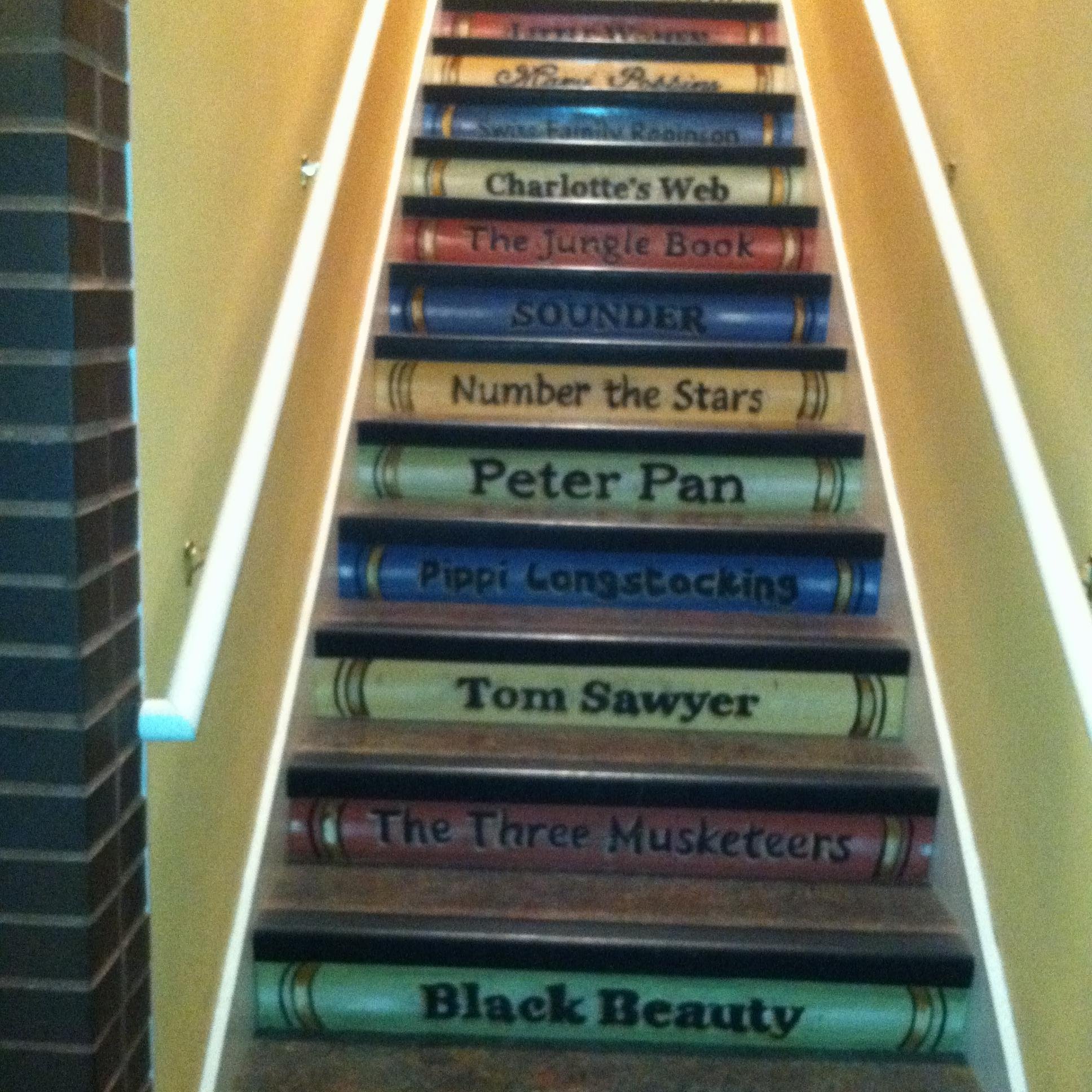 Leawood Elementary Library