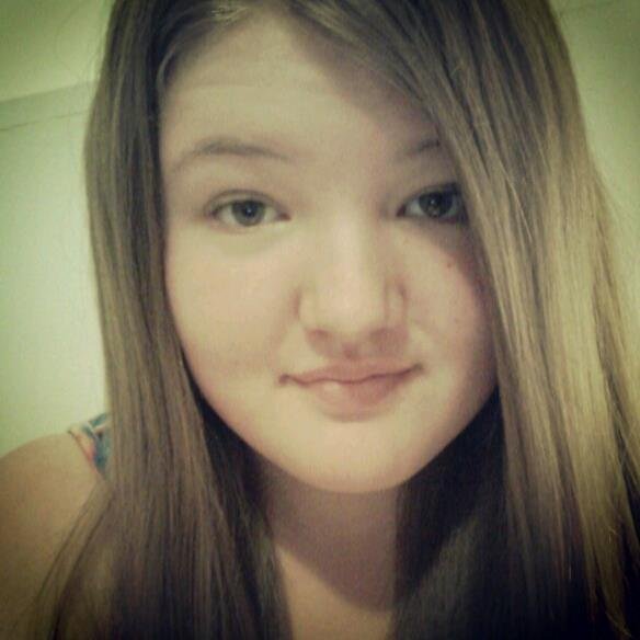 raeraeh15's profile picture. 