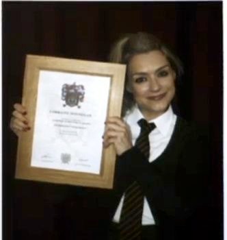 Lorraine Donnegan (barbie) ♥♥ Ex benefactor of Waterloo Road♥♥ I fancy my best friend♥♥ I belong to @NikkiLBoston199 forever ♥♥