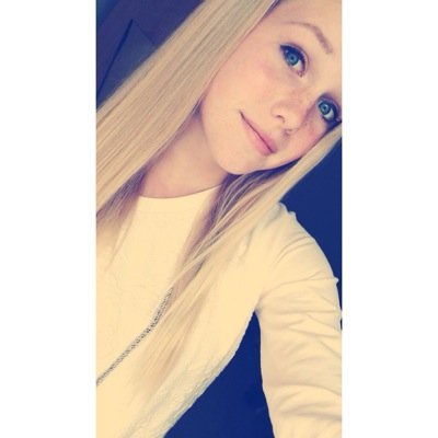 snap ; lisacompagnerx - insta ; xlisacompagner mn lieve mooie vriendinnetje , loveyouuu.