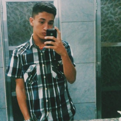 winning914's profile picture. Branco, opressor, capitalista, estudante, 16 anos.