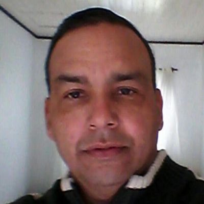 Em cada passo que eu der,cada estrada que eu trilhar,todo camiho que eu escolher,A tua mão me guiará!