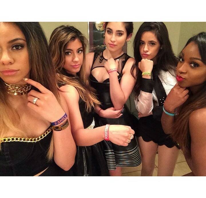 harmonizer , directioner and very happy