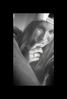 Hii, je bent mijn beste vriendin! Kusjes je beste vriend ♡