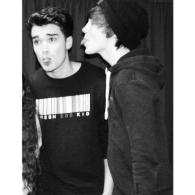 luke_vamps's profile picture. Be yourself