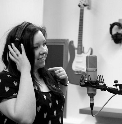 Sally is a private singing and vocal tutor specialising in voice improvement and vocal safety. Learn to #Sing! contact now for info on lessons!