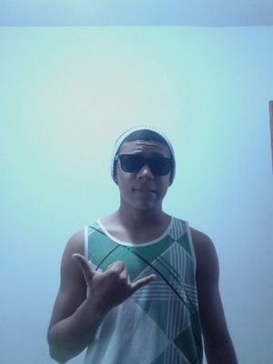 Amo futebol,pizza...