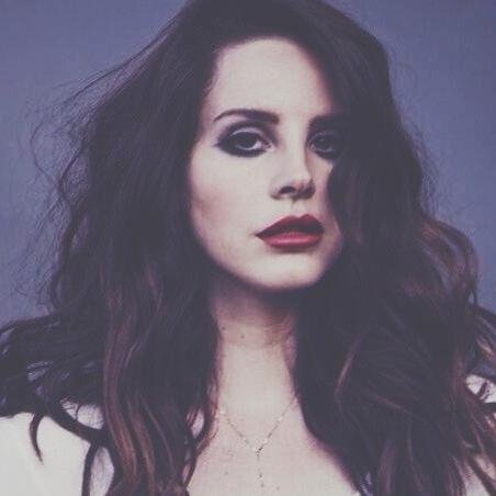 @LanaDelRey i love you.