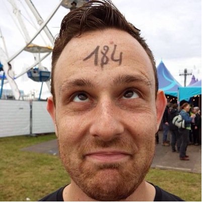 Ajunne's profile picture. Certified computer science nerd, gym rat, and part time magician.