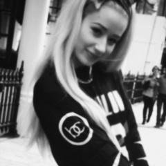 Yo its iggy (single n lookin)