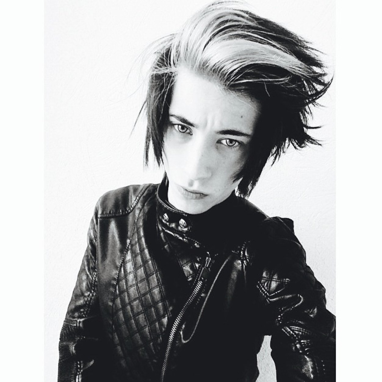 ✡You're indie and sad, I'm indie and rad. 17✡