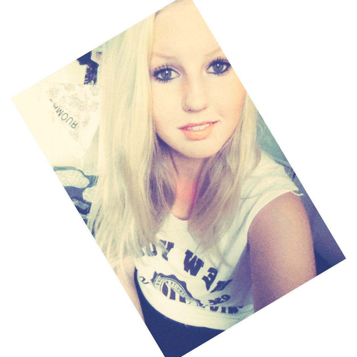 Aimee ♥ 15 jaar~ kadl ~ Gemini College Lekkerkerk ~ instagram: aimeekusje ~ ♥FeyenoordRotterdam♥