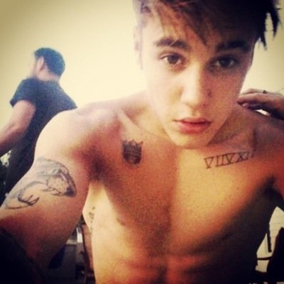 Toghter we can change the world ❤️@justinbieber 
THE BEST APP @shots 
PLEASE FOLLIE ME JUSTIN