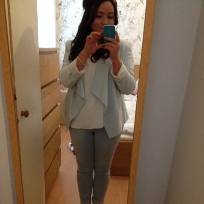 Laura murray, 21 years old, hair salon owner.