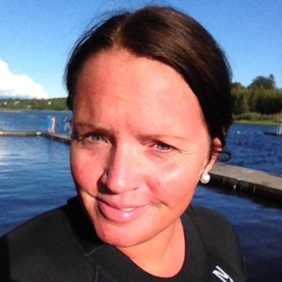 Sänder radio och är programchef på Mix Megapol Göteborg. Tycker mkt om sport, böcker och randiga kläder. Bloggar här:
