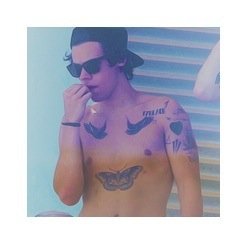 hey its @bootybopstyles please fav the tweet in this link it doesnt take much time