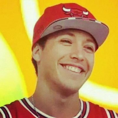 amo el broopy y me encanta acabatelo♥♡∞♕♛
