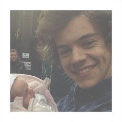 hey its @bootybopstyles please fav the tweet in this link it doesnt take much time