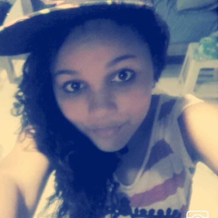 Eu amo o Guilherme Kaue Castanheira Alves , ele e meu don juan cafajeste , ele e muito perfeito , eu sou chapadona por ele ! 3 :3