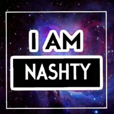 follow @SKATESLILMAMAA because she gave you this free follow!❤️