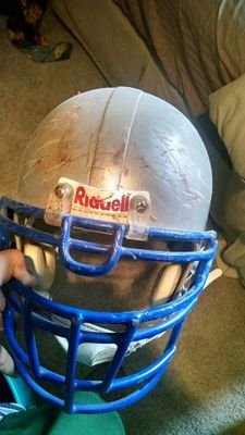 BlueCollarOwat's profile picture. BC4L
TACKLE TO TACKLE........TE, FB,WR & QB BLOCK SOMETIMES!