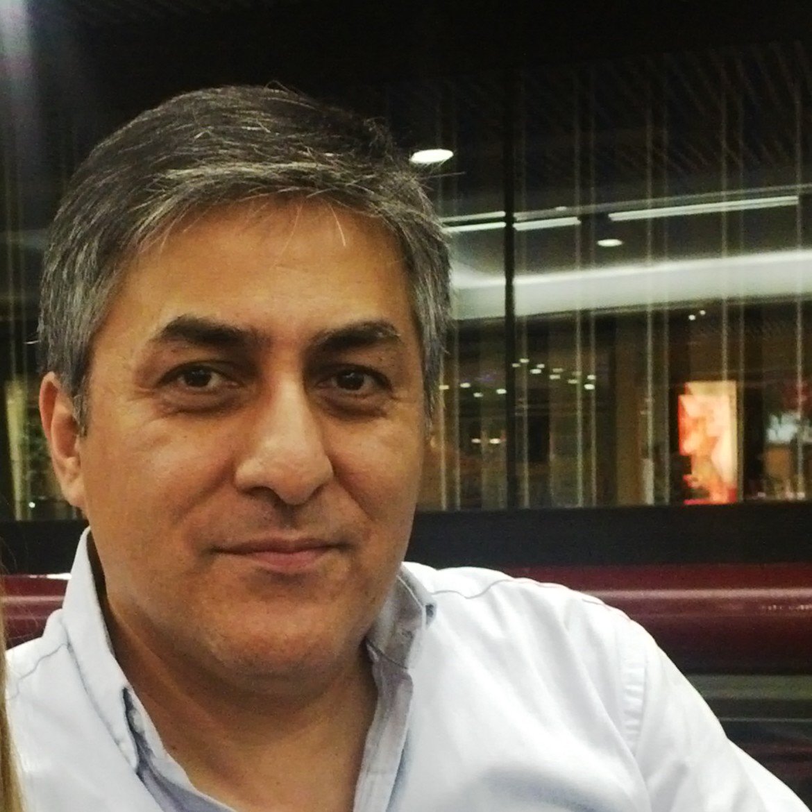 Médico especialista en cirugía torácica.
Docente Universidad Mendoza.
Hincha del Rojo.