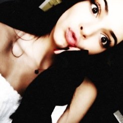 WTFKARDASHIANS's profile picture. Kardashians x Jenners