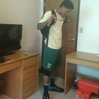Committeds to TU 
WR
FRESHMAN