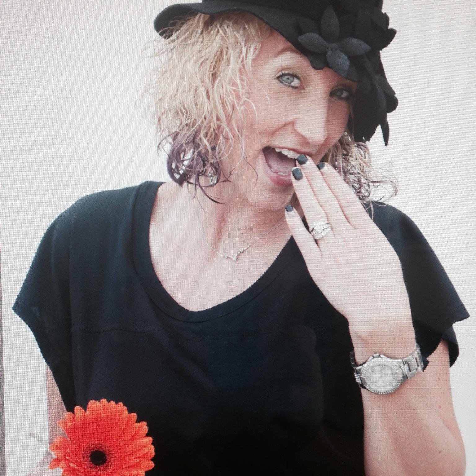 RizeSalon2's profile picture. Stellar Stylist, Owner of Rize Salon, Brighton Colorado's #1 Aveda Salon, (where you go for the hottest looks in hair)