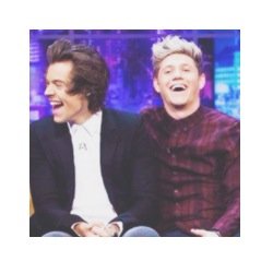 FOLLOW @adoringlukeyy AND RETWEET THAT LINK BELOW PLS ILY