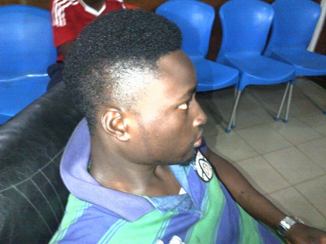 Hello to u all over their am now back(is your boy olayuzkid on the beat) 10x to u all over