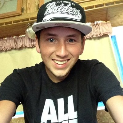 bean90prieto's profile picture. Young Wild & Free