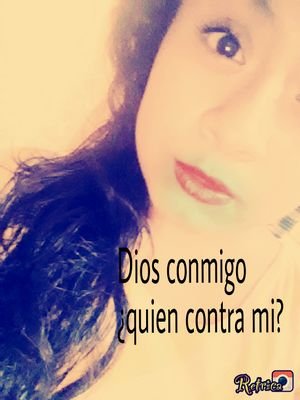 la curva mas hermosa es la sonrisa :D